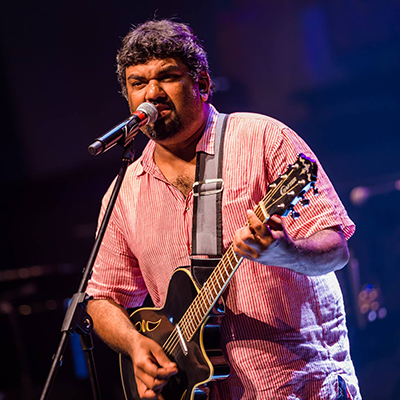 Download Ae Pidu Adare - Nadeeka Jayawardana Mp3 Song for free. Latest Sinhala music available on SriTune.