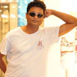 Download Amba Yaaluwo - Harsha Bulathsinhala Mp3 Song for free. Latest Sinhala music available on SriTune.