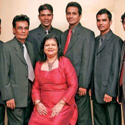Download Andurata Bana Bana - Mage Molakati Puthune - Golden Chimes Mp3 Song for free. Latest Sinhala music available on SriTune.