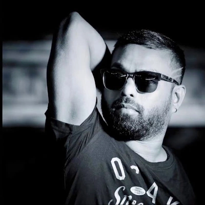 Download Araliya Landata (Cover) - Bachi Susan Mp3 Song for free. Latest Sinhala music available on SriTune.