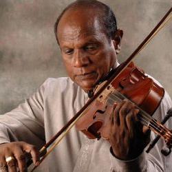 Download Awakashaye-Pani Makuluwo Movie Theme Song - Amarasiri Peiris & U.A. Palliyaguru Mp3 Song for free. Latest Sinhala music available on SriTune.