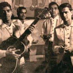 Download Ho Wassa Wahinawa - Darmarathne Brothers Mp3 Song for free. Latest Sinhala music available on SriTune.