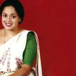 Download Muthu Kandulu Galana - Charitha Priyadarshani Mp3 Song for free. Latest Sinhala music available on SriTune.